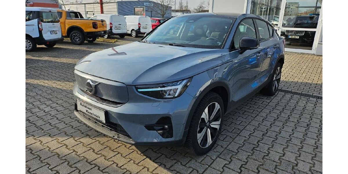 Volvo C40 17.200 km 34.990 &euro; Hoyerswerda 02977