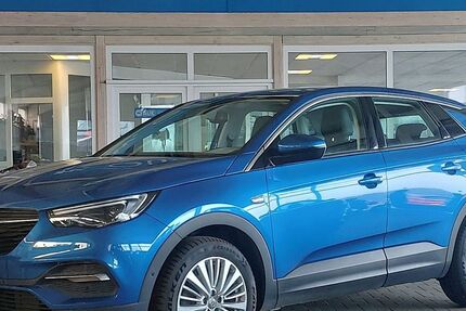 Opel Grandland (X) 83.291 km 15.950 &euro; Steinbergkirche 24972