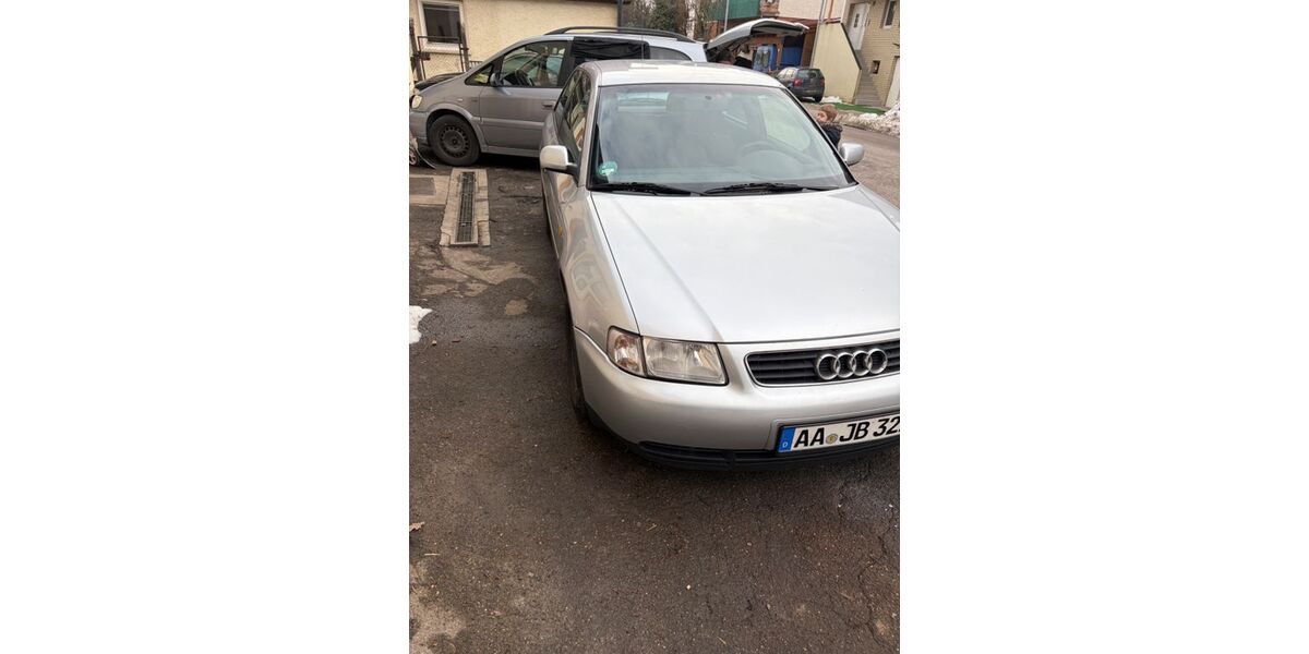Audi A3 168.000 km 2.190 &euro; Giengen 89537