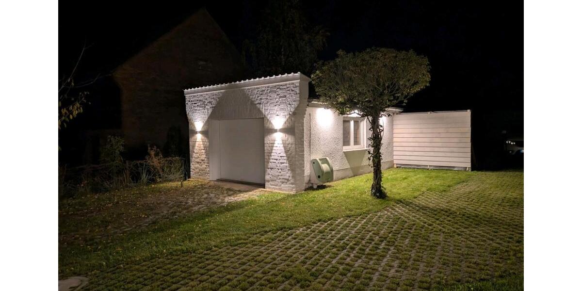 Schöne Doppelhaushälfte zu vermieten in Dersenow 3 zimmer