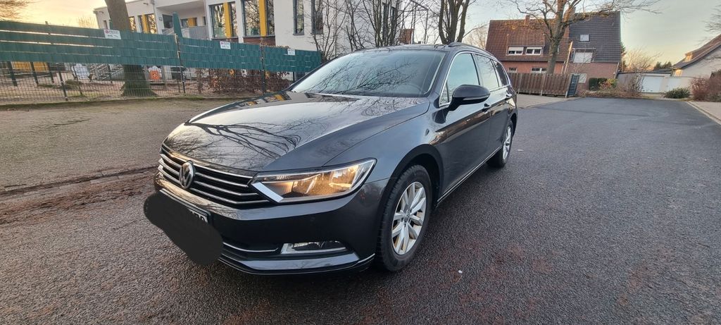 VW Passat 208.000 km 10.500 &euro; Neuss 41468