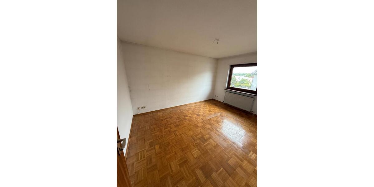 Doppelhaushälfte Neckarsulm - 8 Zimmer, 133 m&sup2;, 485.000&euro; | Angebot:26855689