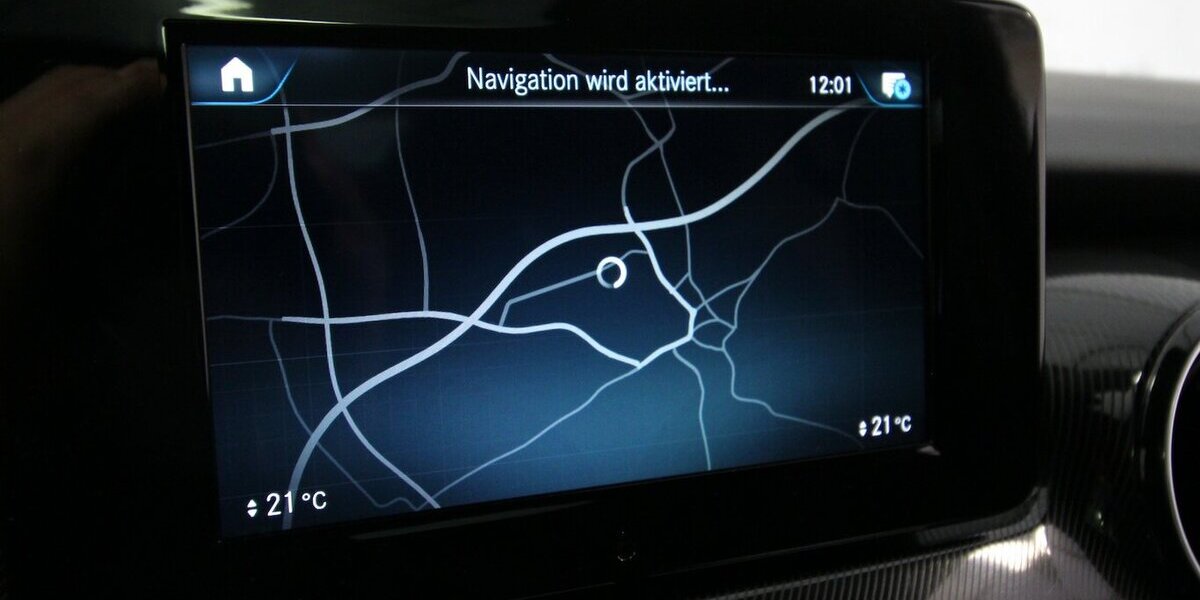 Mercedes-Benz V 220 d Edition lang PANO-DACH+LED+NAVI+KAMERA 95.519 km 42.900 &euro; Hagenow 19230