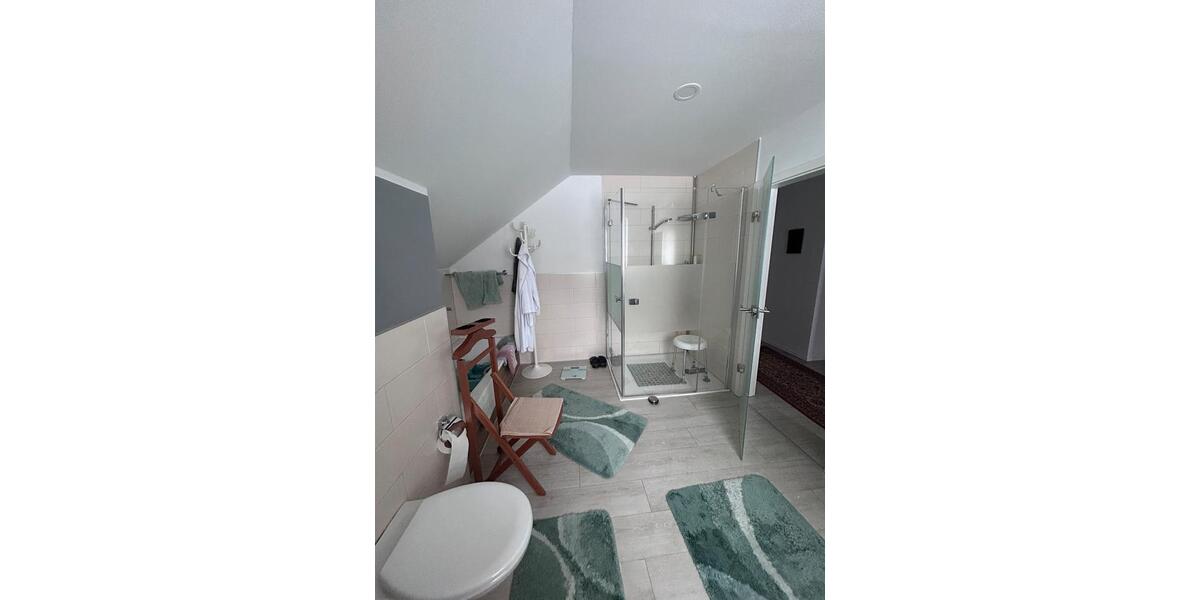 Großzügige 3-Zimmer Wohnung ohne weitere Wohneinheit 3 zimmer