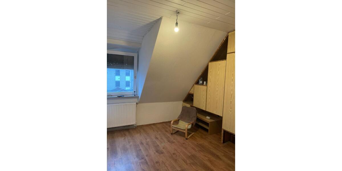 Dachgeschoßwohnung Bremen Neustadt - 3 Zimmer, 51 m&sup2;, 130.000&euro; | Angebot:24601870