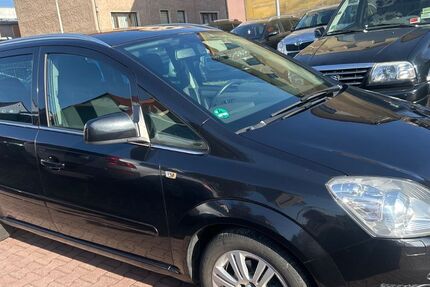 Opel Zafira 205.000 km 3.500 &euro; zwickau 08064