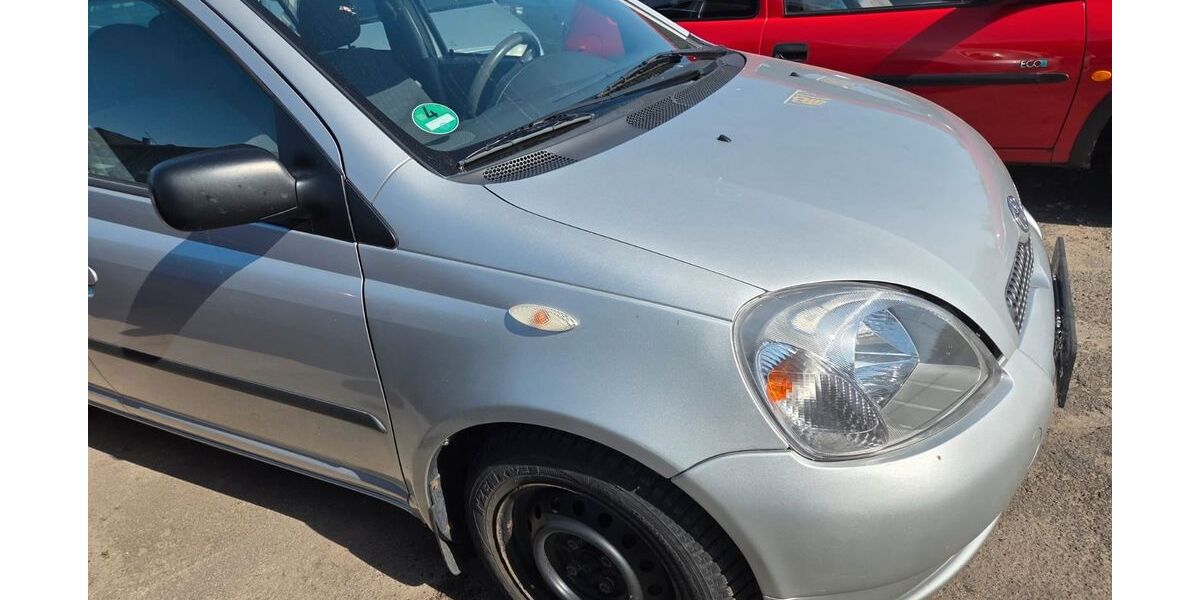 Toyota Yaris 85.000 km 1.600 &euro; Hamburg 22113