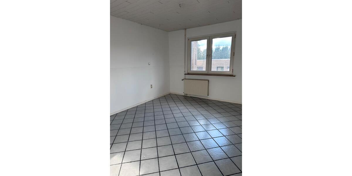 Hochparterre Calberlah - 4.5 Zimmer, 130 m&sup2;, 249.000&euro; | Angebot:25173322