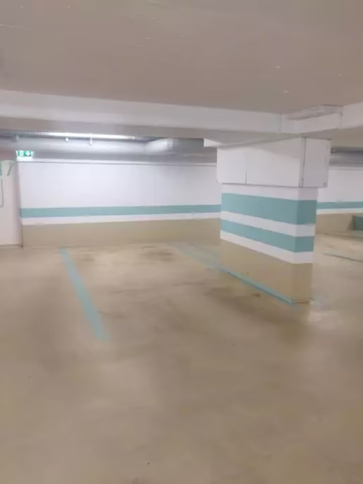 Tiefgarage Stellplatz - U Märkisches Museum