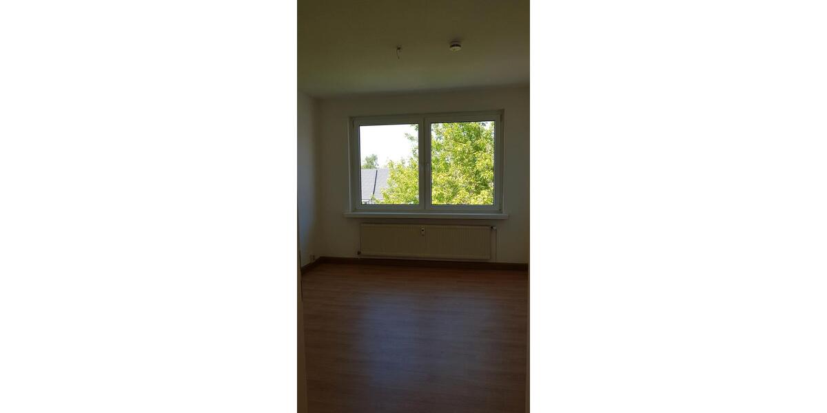 Etagenwohnung Malchin - 3 Zimmer, 60 m&sup2;, 360&euro; | Angebot:26479261