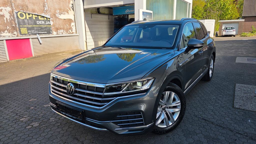 VW Touareg 165.000 km 27.500 &euro; Salzkotten 33154