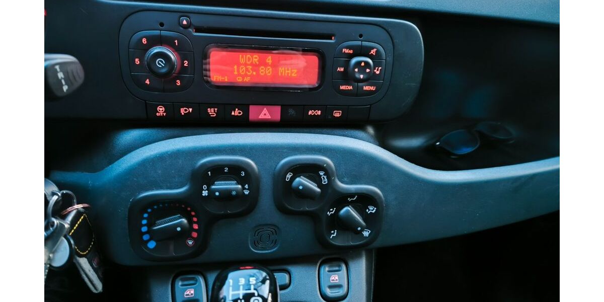 Fiat Panda 77.300 km 7.000 &euro; Wuppertal 42287