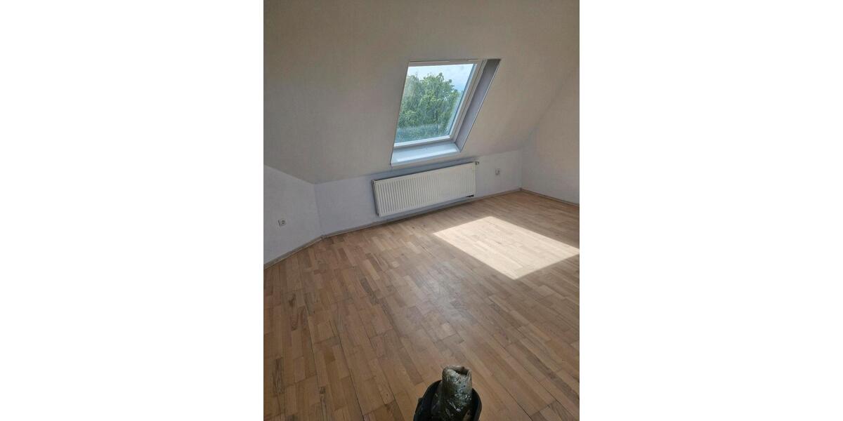 Etagenwohnung Dortmund Grevel - 5 Zimmer, 90 m&sup2;, 1.100&euro; | Angebot:26413459