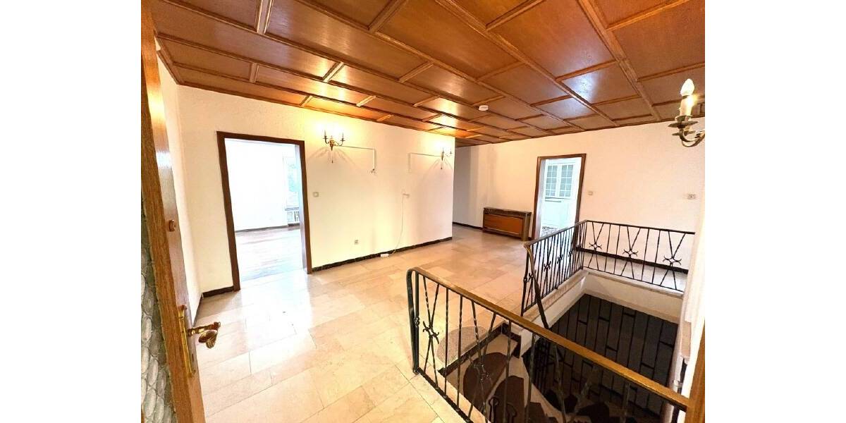 Einfamilienhaus Künzell - 1 Zimmer, 271 m&sup2;, 675.000&euro; | Angebot:25984441