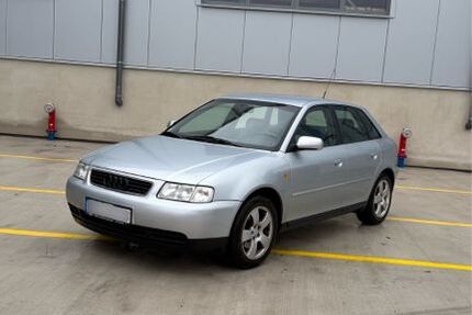 Audi A3 149.500 km 1.800 &euro; Schmallenberg 57392