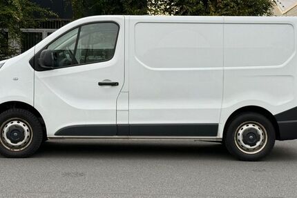 Opel Vivaro 100.237 km 11.300 € Hannover 30179