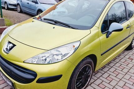 Peugeot 207 106.157 km 1.490 &euro; Chemnitz 09114