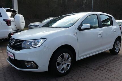 Dacia Sandero 91.500 km 7.990 € Schneeberg 08289