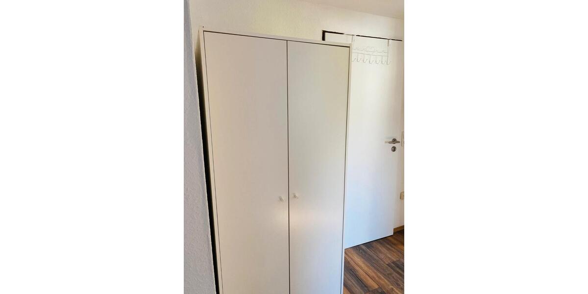 Dachgeschoßwohnung Würzburg Lengfeld - 1 Zimmer, 35 m&sup2;, 600&euro; | Angebot:26351910