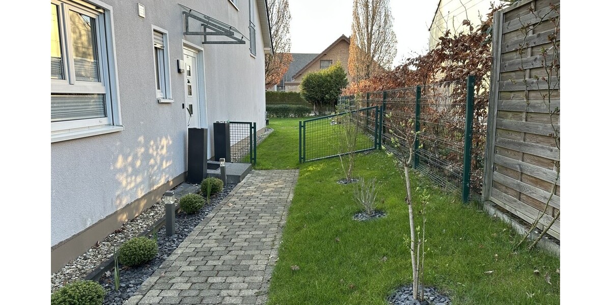En-bloc: 4 DHH (2 DH) - voll vermietet & in ausgezeichneter Wohnlage! - Wohnanlage Bad Lippspringe | Angebot:27280479