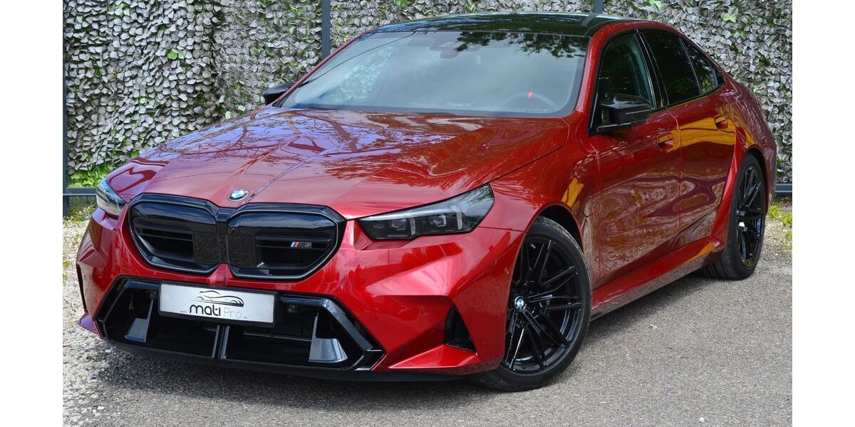 BMW M5 1.500 km 130.900 &euro; Pocking 94060