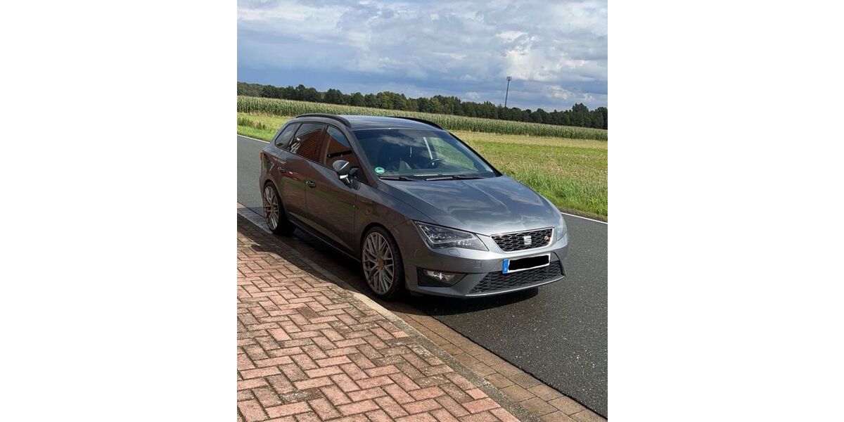 Seat Leon 220.000 km 9.200 &euro; Porta Westfalica 32457