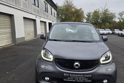 Smart ForFour 57.054 km 12.950 € Kobern-Gondorf 56330