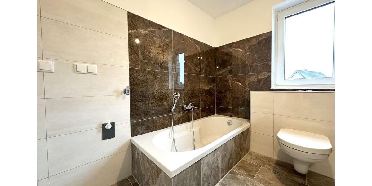 Reihenhaus Stockelsdorf - 4 Zimmer, 109 m&sup2;, 1.990&euro; | Angebot:26225920