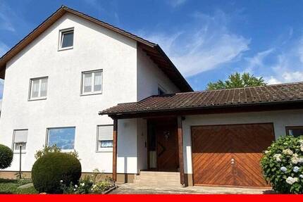 Haus Oberkirch - 6 Zimmer, 143 m&sup2;, 449.000&euro; | Angebot:25703697