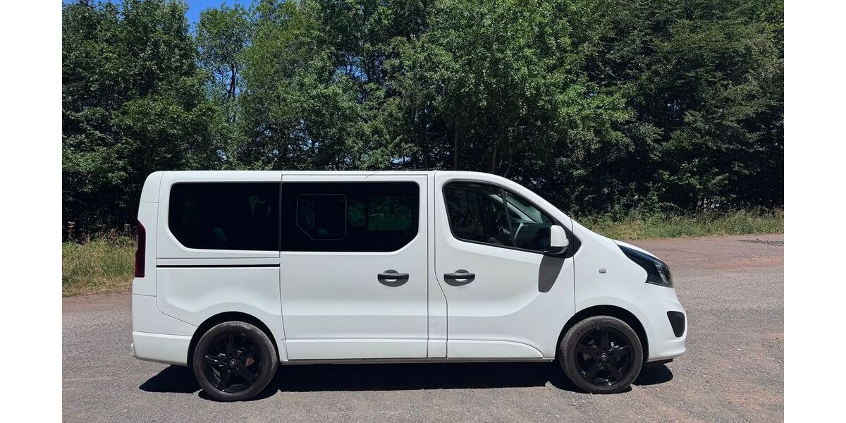 Opel Vivaro 194.780 km 12.250 &euro; Hollnich 56288