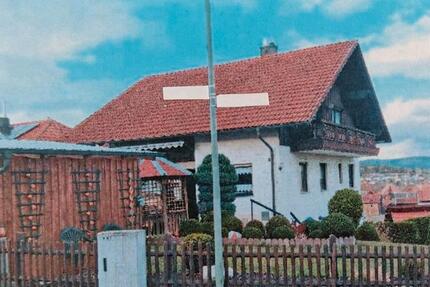 Haus Roding - 10 Zimmer, 180 m&sup2;, 1.300&euro; | Angebot:25126418