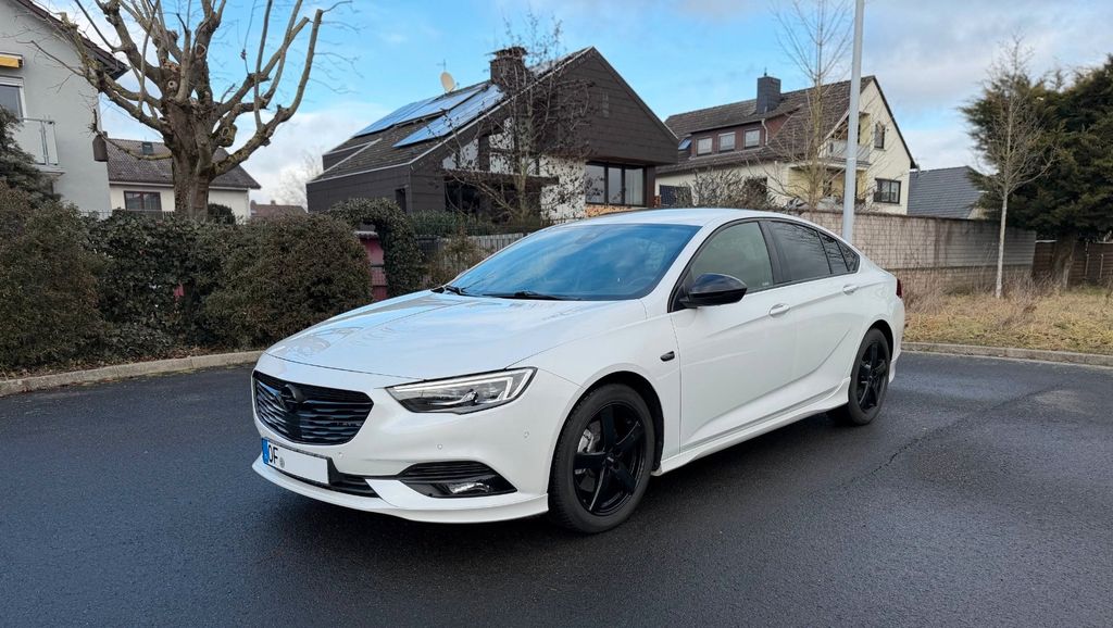 Opel Insignia 118.000 km 16.900 &euro; Rodgau 63110