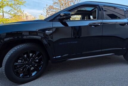 Jeep Compass 64.730 km 21.700 &euro; Augsburg 86156