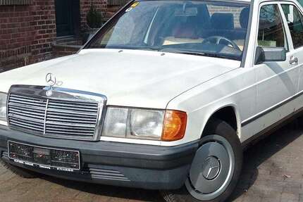 Mercedes-Benz 190 237.865 km 5.450 &euro; Oldenburg 26135