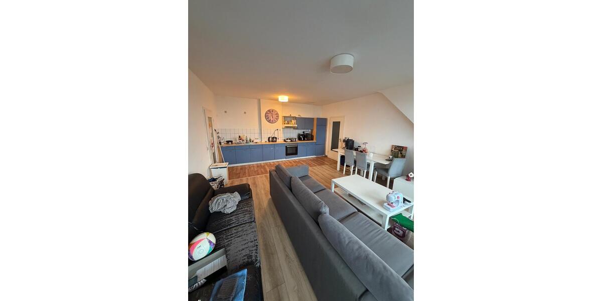 Schöne, zentrale 4 Zimmerwohnung im Klosterforst 4 zimmer