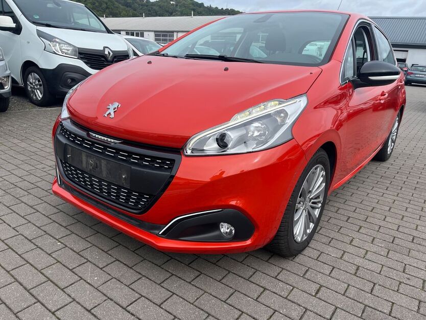 Peugeot 208 42.215 km 8.700 € Trier 54294