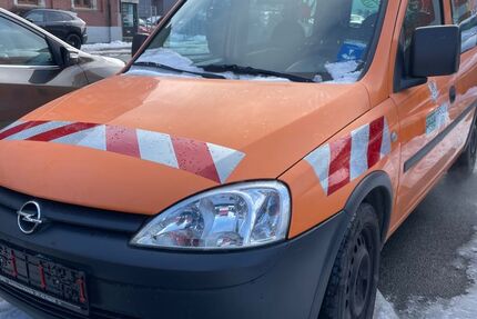 Opel Combo 136.000 km 2.190 &euro; Fürth 90763