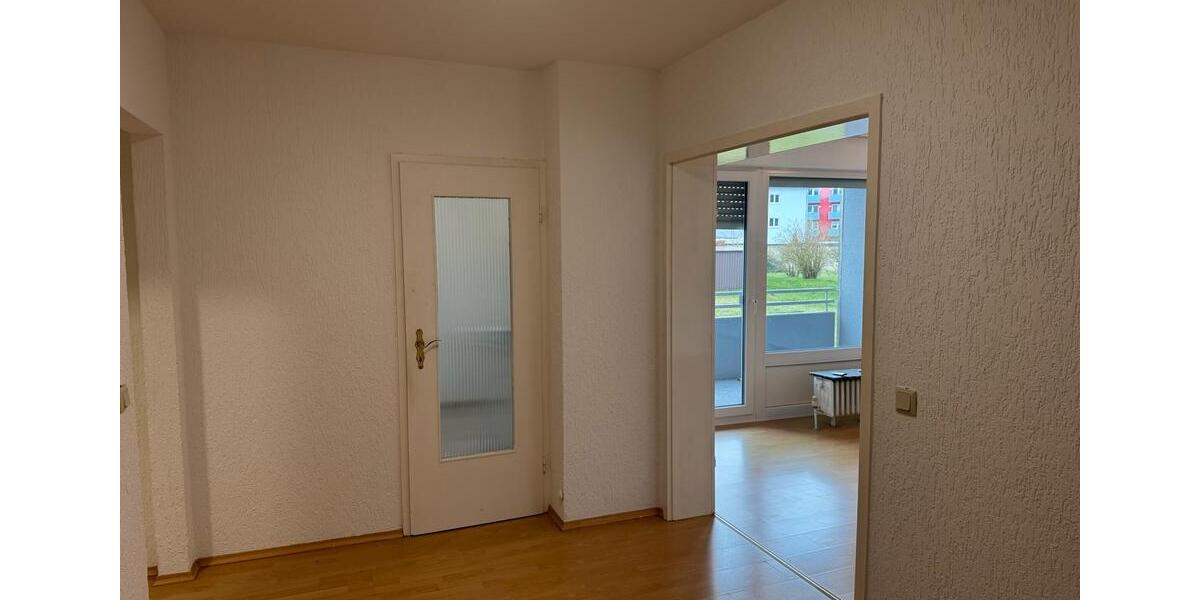 Erdgeschoßwohnung Idar-Oberstein Oberstein - 3 Zimmer, 81 m&sup2;, 760&euro; | Angebot:25614300