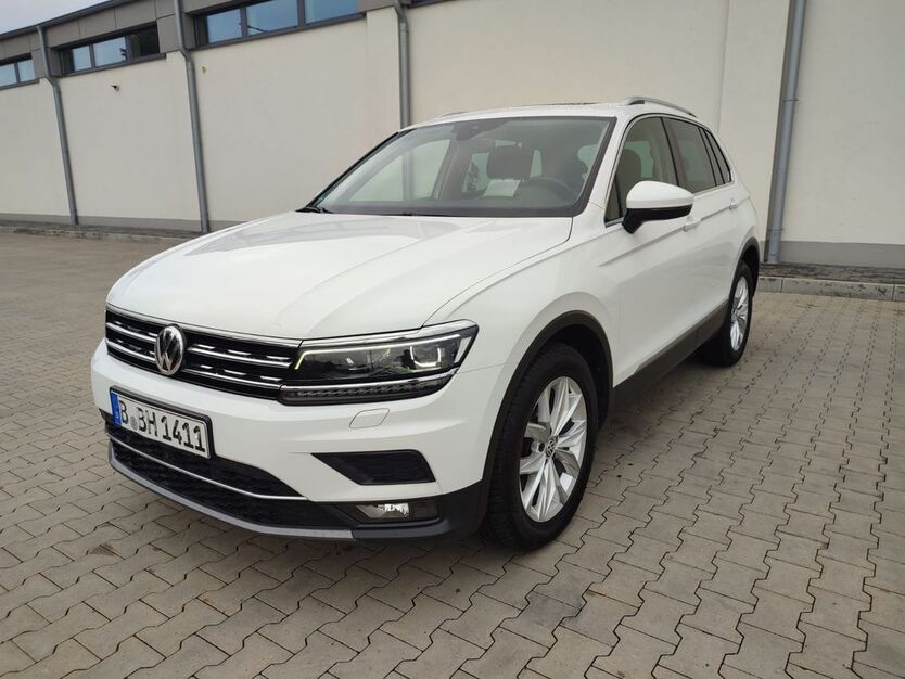 VW Tiguan 182.000 km 19.900 € Berlin 13351