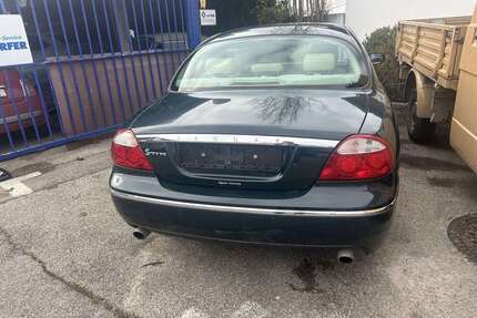 Jaguar S-Type