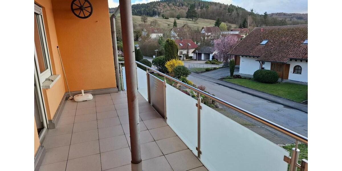 Einfamilienhaus Sulz am Neckar - 4 Zimmer, 167 m&sup2;, 450.000&euro; | Angebot:25933102
