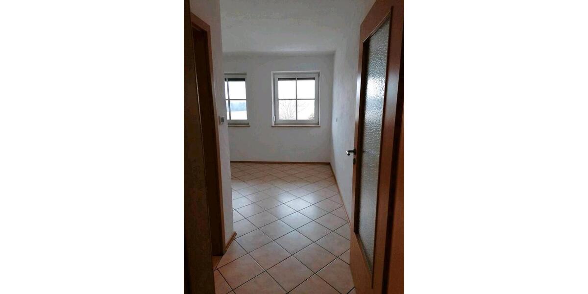 Etagenwohnung Ramerberg - 4 Zimmer, 140 m&sup2;, 1.200&euro; | Angebot:26662922