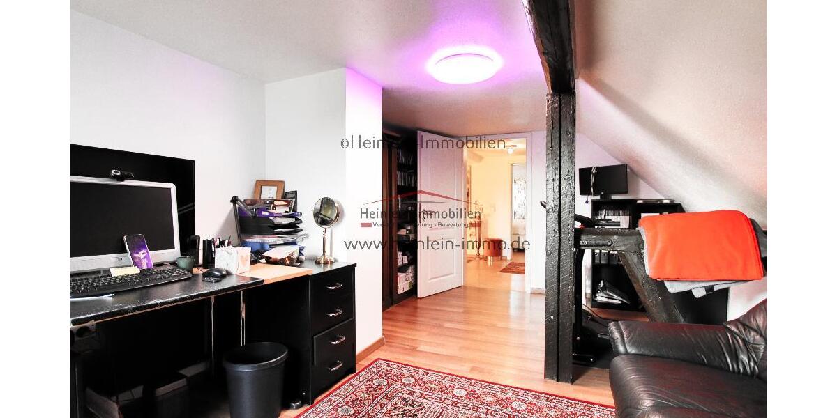 5-6 ZKB* Familie* EBK* 1x tgl.Wannenbad1x tgl..Duschbad* KFZ-Stellpl.* Pfungstadt-Hahn - Einfamilienhaus Pfungstadt / Hahn Hahn | Angebot:24789044