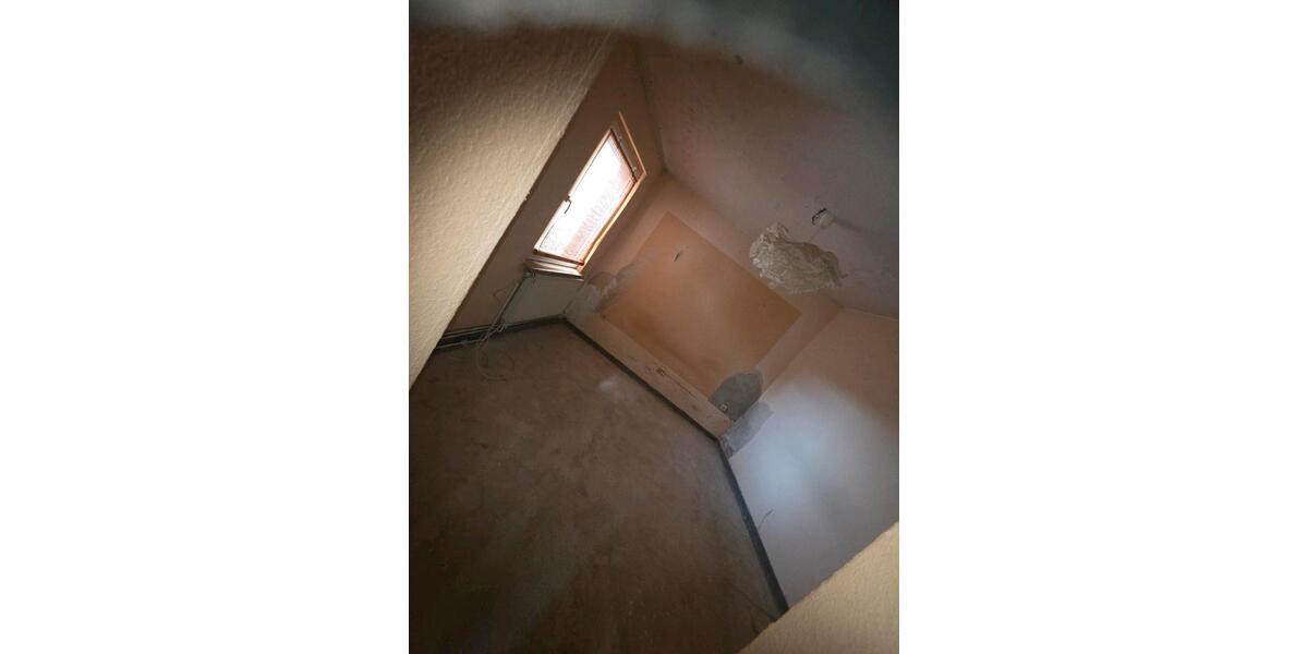 Doppelhaushälfte Bad Lauchstädt - 4 Zimmer, 75 m&sup2;, 84.000&euro; | Angebot:27107780