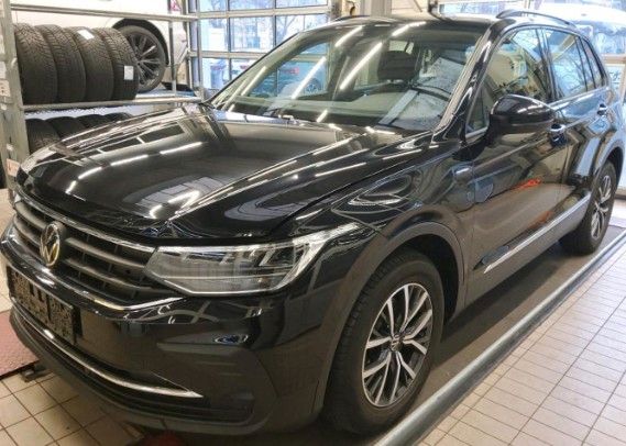 VW Tiguan 45.000 km 29.900 &euro; Bremervörde 27432