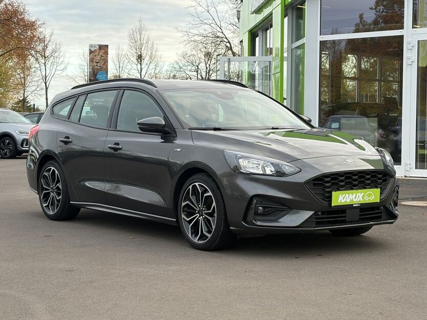 Ford Focus 66.683 km 18.999 € Schwerin 19055