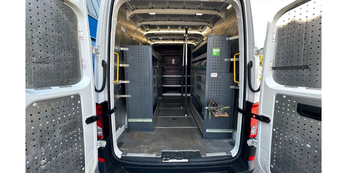 VW Crafter 97.508 km 24.990 &euro; Sindelfingen 71065