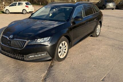Skoda Superb 310.000 km 17.500 &euro; Großostheim 63762