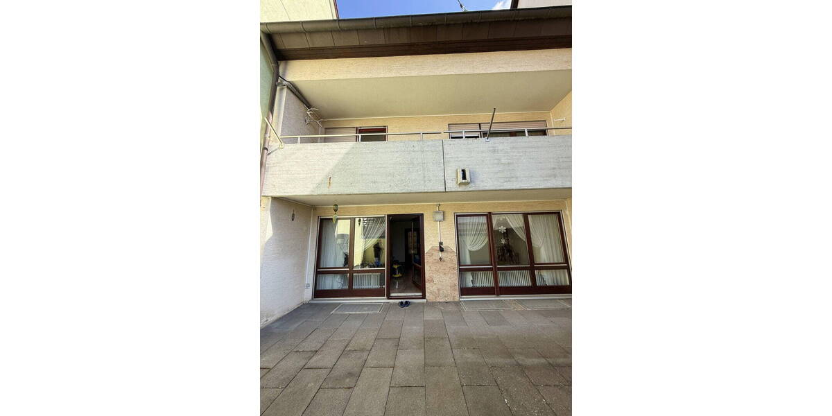 Reihenmittelhaus Renningen - 7 Zimmer, 155 m&sup2;, 620.000&euro; | Angebot:26090020