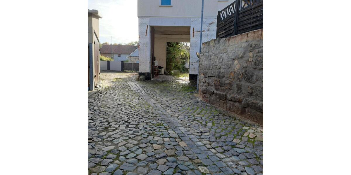 Mehrfamilienhaus, Wohnhaus Ballenstedt - 12 Zimmer, 180 m&sup2;, 88.888&euro; | Angebot:26612335
